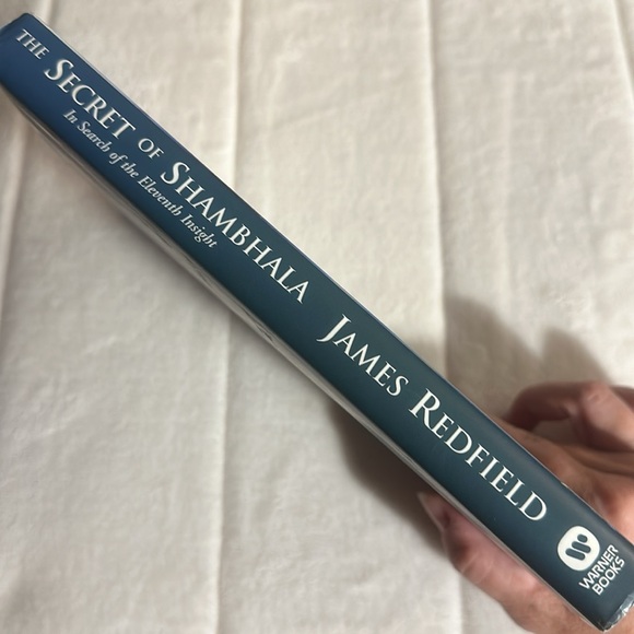 🔥4/$25🔥 Mystery. The secret of shambhala - Picture 2 of 4